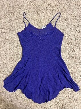 Women's Lace Midi Dress in Deep Purple